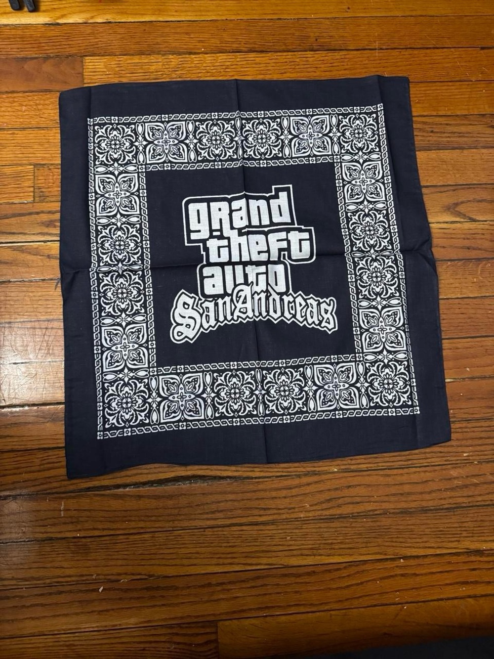 Grand Theft Auto San Andreas Black & White Bandana